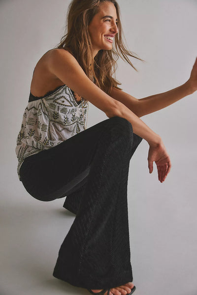 PENNY PULL ON VELVET PANT in Black