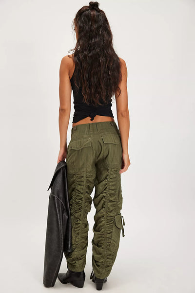 Scorpio Shirred Mid-Rise Cargo Pants in Lichen