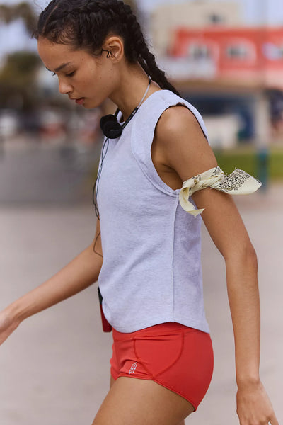 Love My Twist Muscle Tank in White Heather Grey