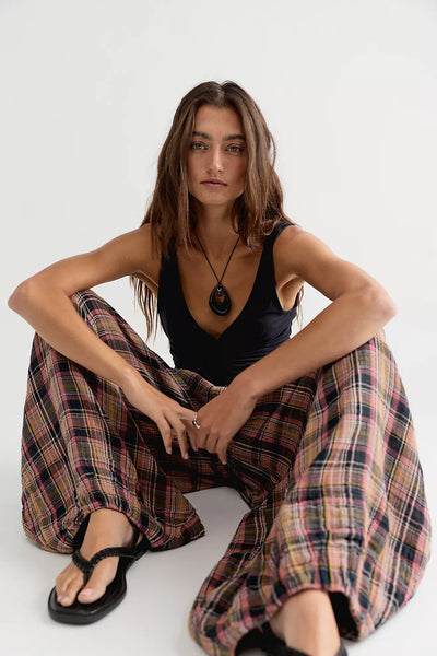 Moonflower Plaid Pull-On Balloon Pants