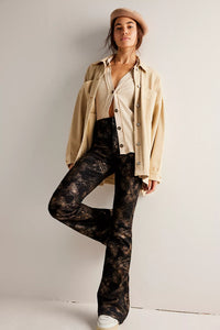 We The Free Jayde Printed Metallic Flare Jeans~~FINAL SALE~~SIZE 26 & 30 Left