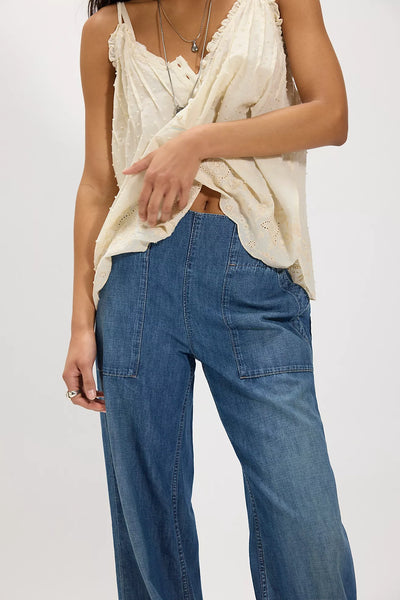 We The Free Breezy Denim Pull-On Jeans in COBALT