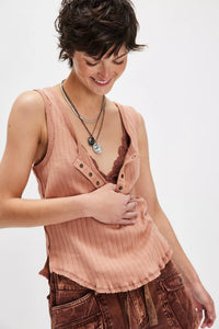 Care FP Bryson Henley Tank in Tawny Birch~~SIZE M LEFT