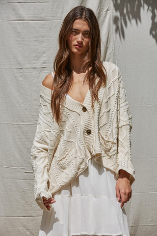 ANAIS CABLE KNIT CARDIGAN