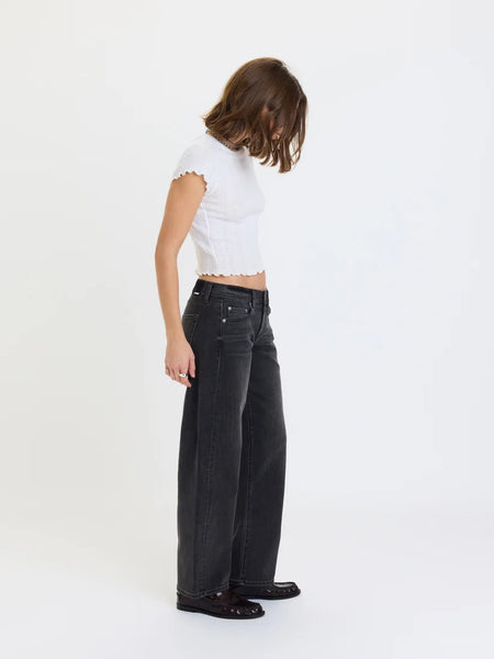 REPLAY LOW RISE V-WAIST SOFT BARREL IN MOTION