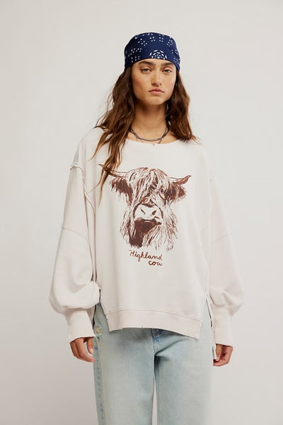 We The Free Graphic Camden Pullover ~~HIGHLAND COW COMBO