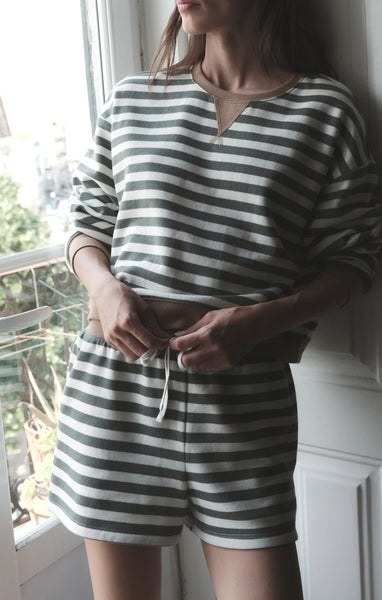 LOW KEY STRIPE FLEECE SHORT