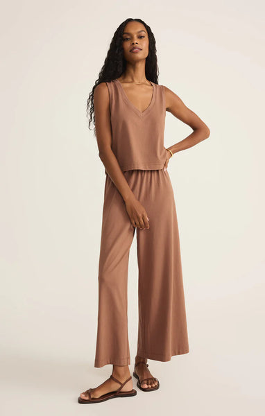 SLOANE V-NECK TOP in Teakwood