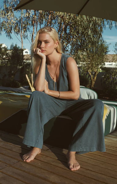 SLOANE COTTON JERSEY TANK in EMERALD COVE