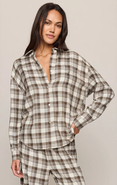 RIVER PLAID BUTTON UP