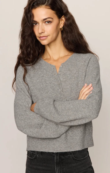 WESTMONT HENLEY SWEATER