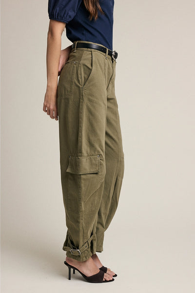 Barrel Cargo Pants