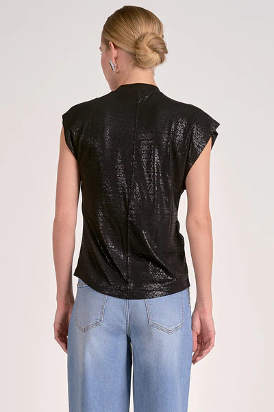 BLACK SHORT SLEEVE TWIST SHOULDER TOP